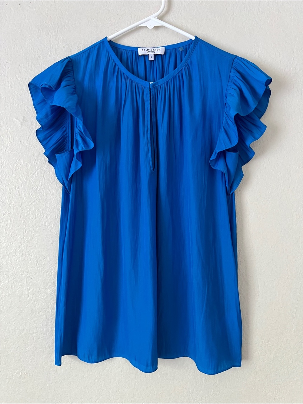 Like New! RAMY BROOK Flutter Sleeve Flowy Top Front Keyhole Royal Blue S